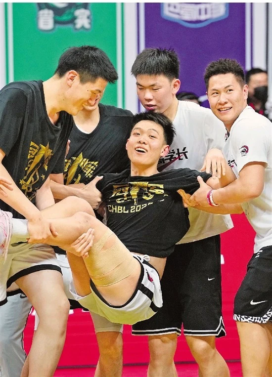 为什么专业篮球品牌在训练中如此重要_2